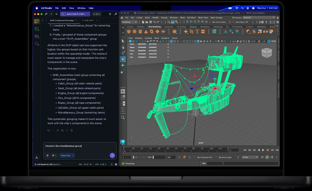 Pantalla de un MacBook Pro que muestra LM Studio y Autodesk Maya